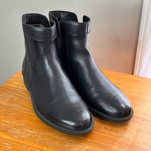 Umberto Raffini Trina Leather Faux Fur Lined Ankle Boots